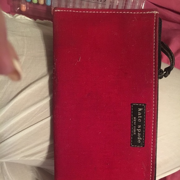 Authentic Kate Spade Pencil makeup Case - Picture 2 of 5